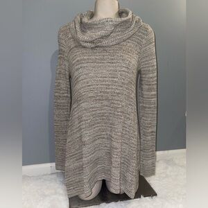 Eight Eight Eight tan turtleneck cowl neck tan long sweater woman’s small